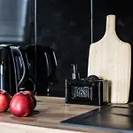 Parrot - 77 Wigury - Dostep Na Kod - Parking - Smaczna Kawa - Centrum - Blisko Piotrkowska - Galeria - Widok Na - Klimatyzacja - 7 Pietro - Fv Apartamento Łódź