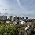Parrot - 77 Wigury - Dostep Na Kod - Parking - Smaczna Kawa - Centrum - Blisko Piotrkowska - Galeria - Widok Na - Klimatyzacja - 7 Pietro - Fv Apartamento Łódź