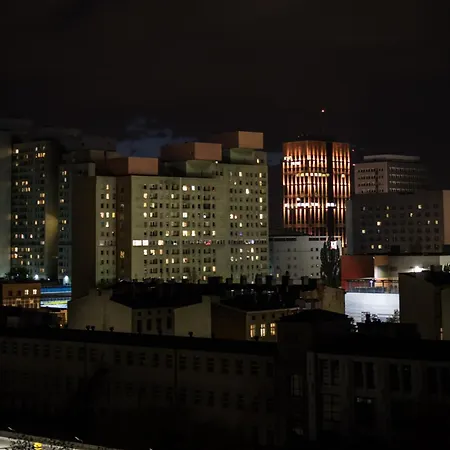 公寓 Parrot - 77 Wigury - Dostep Na Kod - Parking - Smaczna Kawa - Centrum - Blisko Piotrkowska - Galeria - Widok Na - Klimatyzacja - 7 Pietro - Fv 罗兹