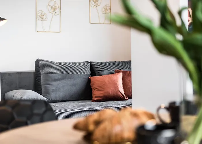 Parrot - 77 Wigury - Dostep Na Kod - Parking - Smaczna Kawa - Centrum - Blisko Piotrkowska - Galeria - Widok Na - Klimatyzacja - 7 Pietro - Fv Łódź