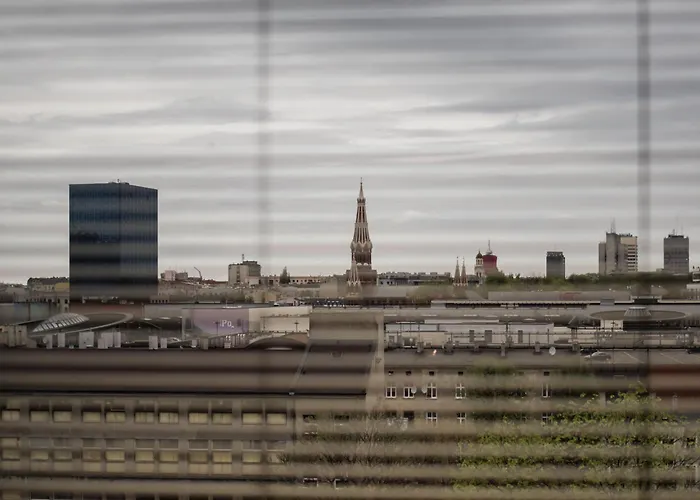 公寓 Parrot - 77 Wigury - Dostep Na Kod - Parking - Smaczna Kawa - Centrum - Blisko Piotrkowska - Galeria - Widok Na - Klimatyzacja - 7 Pietro - Fv *