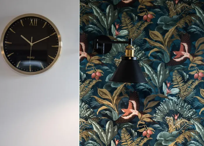 Parrot - 77 Wigury - Dostep Na Kod - Parking - Smaczna Kawa - Centrum - Blisko Piotrkowska - Galeria - Widok Na - Klimatyzacja - 7 Pietro - Fv *